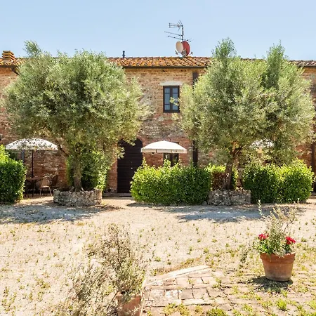 Agroturismo Podere Il Moro *